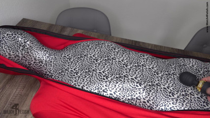 ZentaiDolls: Mijn kleine fetisjpop in zentai
