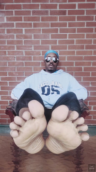 Display My Male Soles 3