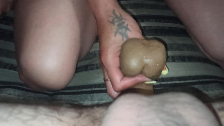 DirtyLubov: Bisexuell i vardagsrummet