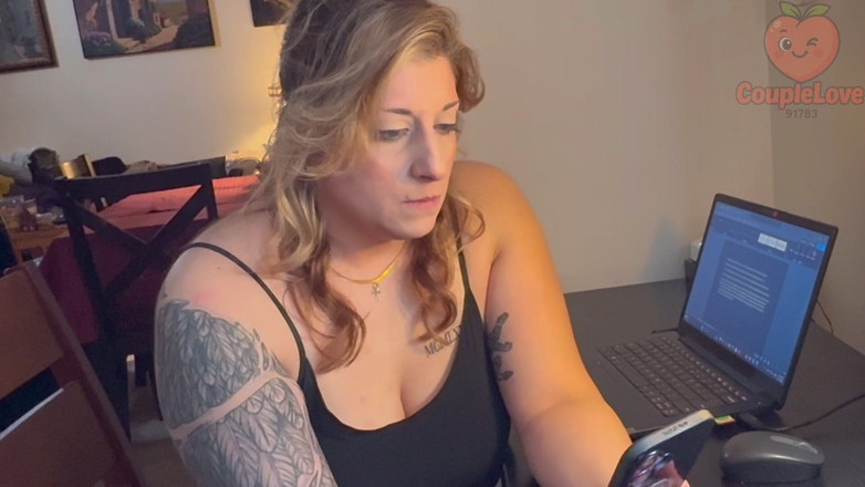 CoupleLove91783: Madrastra vio tus fotos de polla