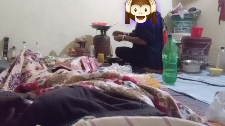 Bengaliauntykichut: Ik was aan het koken en die man masturbeerde achter...