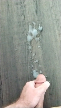 Slo Mo Cumshot