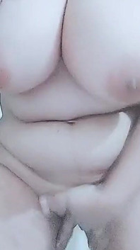 性感的孟加拉女孩layla进行亲密的探索