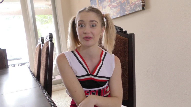Perv Milfs n Teens: La cheerleader teenager anastasia knight non può vedere etero mentre...