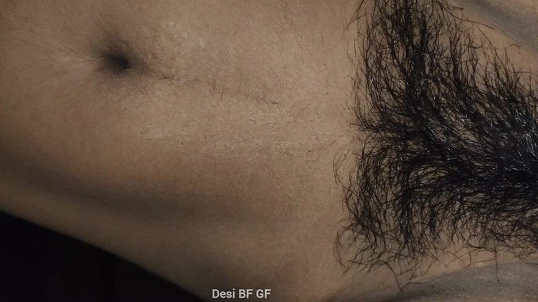 Manoj12015: Menjilat pepek berbulu ketat teman wanita dan berkongkek keras dan...