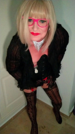 Emma Browne: Divertimento travestito!