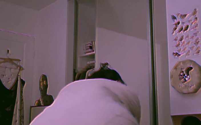 MyPrejacBoyfriend: Трясу мою велику дупу під музику