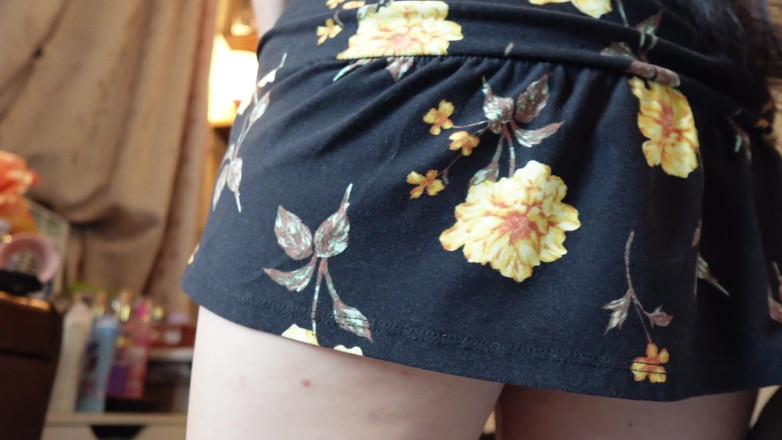 Raven Willow: Půlky v letních šatech