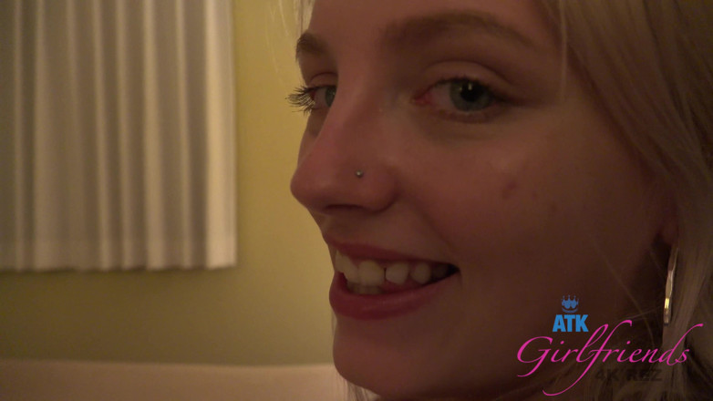ATK Fans (Girlfriends): She Gives You a Footjob Before Taking Your Hard Dick