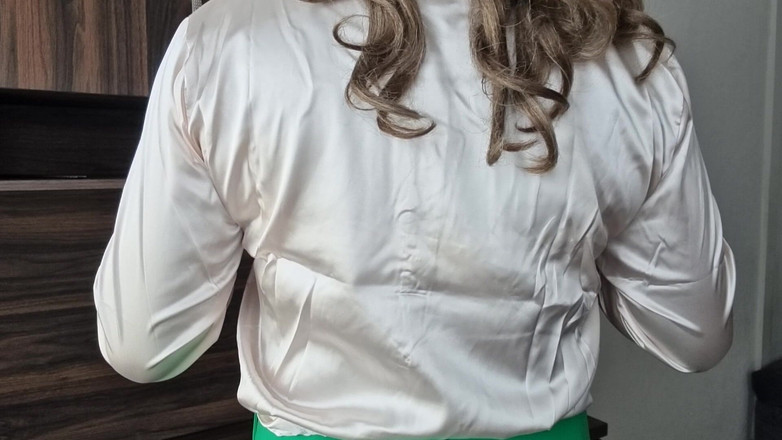 Sexy shinny clothes: Blouse élégante en satin pour femme