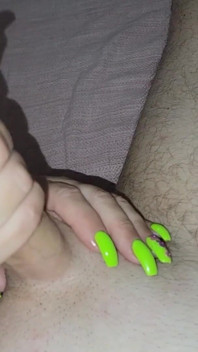 Footsie MILF gets a huge leaking creampie