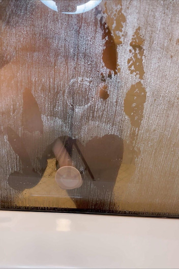 OptimaCums: Pandangan Pancuran Mandi