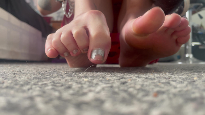 Glitterqueen1999: मेरे लंबे toenails silver और उंगलियों के नाखूनों की पेंटिंग