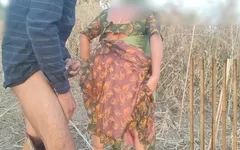 Köylü hizmetçinin ormanda anal seksi desi açık havada anal