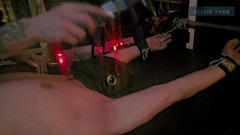 Strict Senz: Stina Stone, Facesitting Avec Un Long Ongles Chatouillage, Étirement Sur Le...