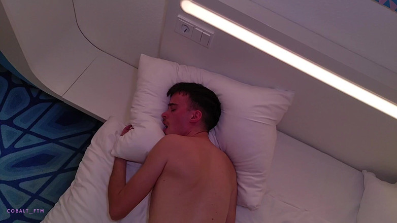 Cobalt FTM: Un gay da donna a uomo adora il cazzo del...