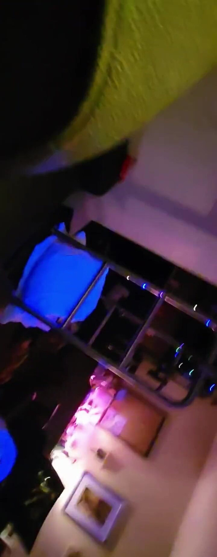 BigDBG: Um gosto lil de sum pov garganta fodendo bebê