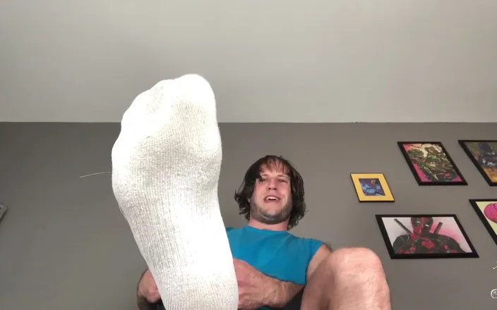 Adam Castle Solo: Post-Workout Gay Ass &amp; Feet Worship POV