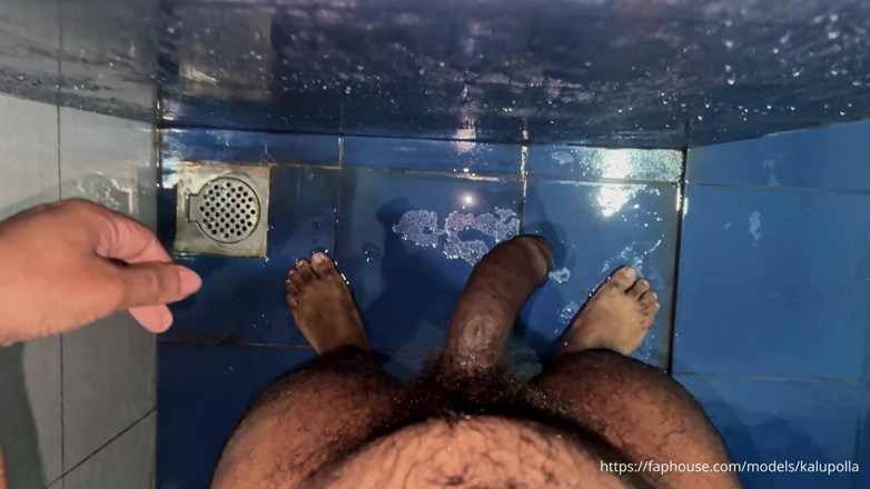 Darkmeatboy: Behaarter gebogener schwanz kommt zweimal - pinke kopf fußspiel &amp;massive cumshots