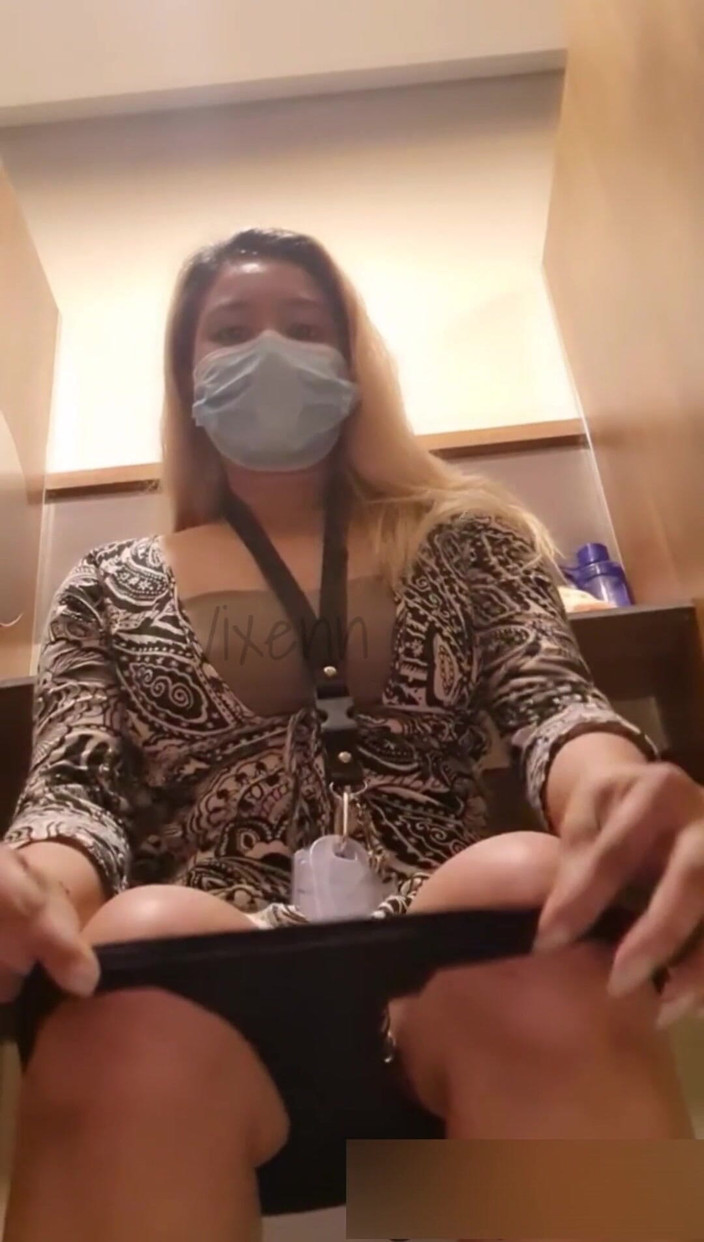 Vixenn Cruz: Pinay Call Center Agent Office Cr Masturbation Risky Public Sex