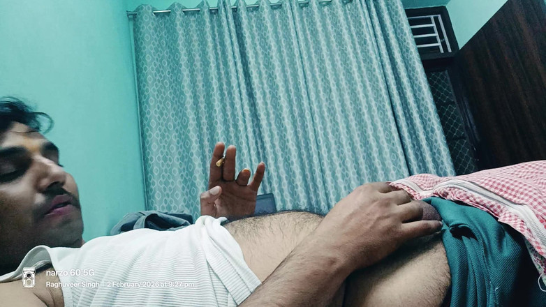 Rajasthani-old-lover: Aisain Padrasto padrasto europeu americano padrasto indiano policial homem do...