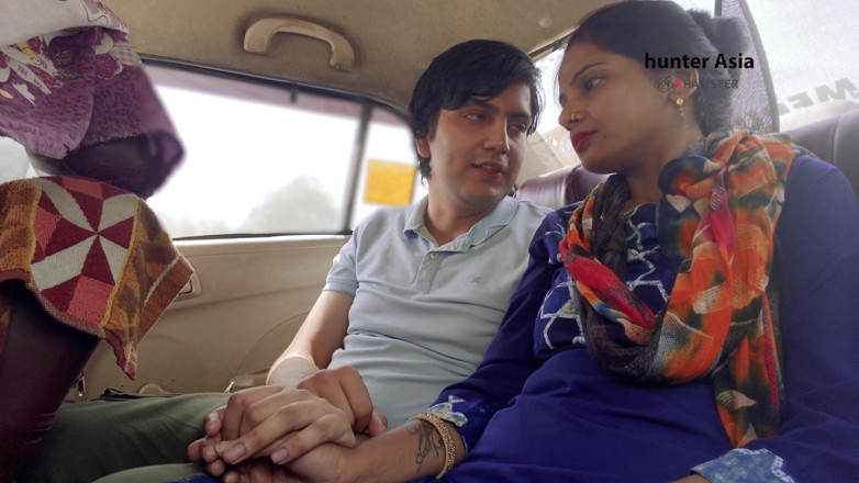 hunter Asia: Estranha divorciada milf é fodida em carro - sexo com estranho ep1