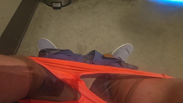 Takepad: Piss on Huge Pad with Change in Public Restrooms