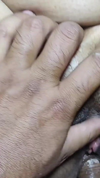 Indiana gata prazer em ambos os buracos - intensa diversão dupla!.