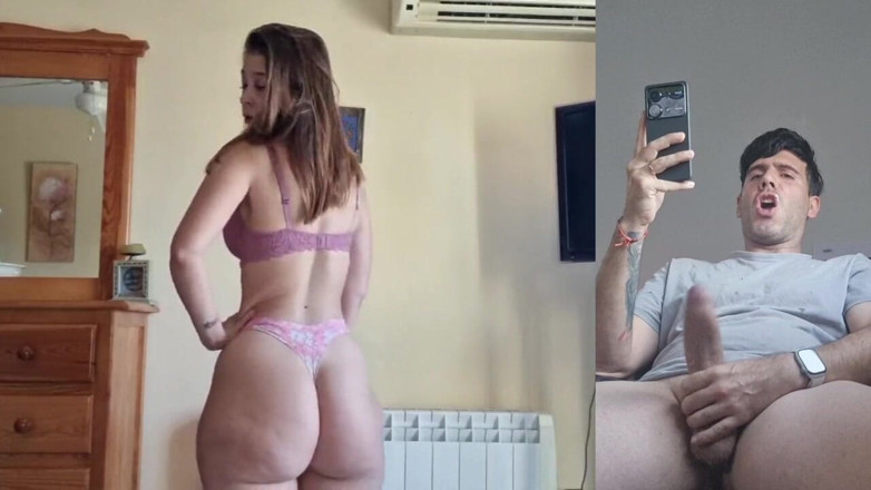 Latinascachondas: Poniendi Hard Friend's Cock