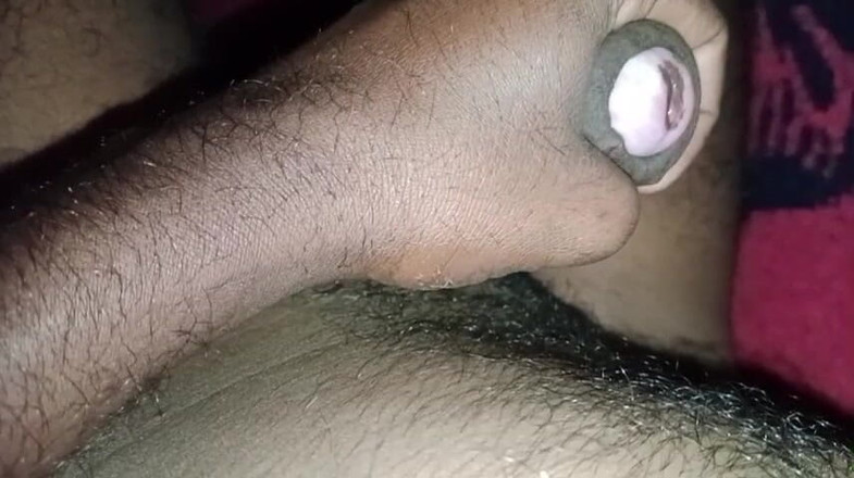 Sexy rekha: Hintli köylü oğlan evde büyük penisle sıkı çalışıyor ve çok güzel ep 01