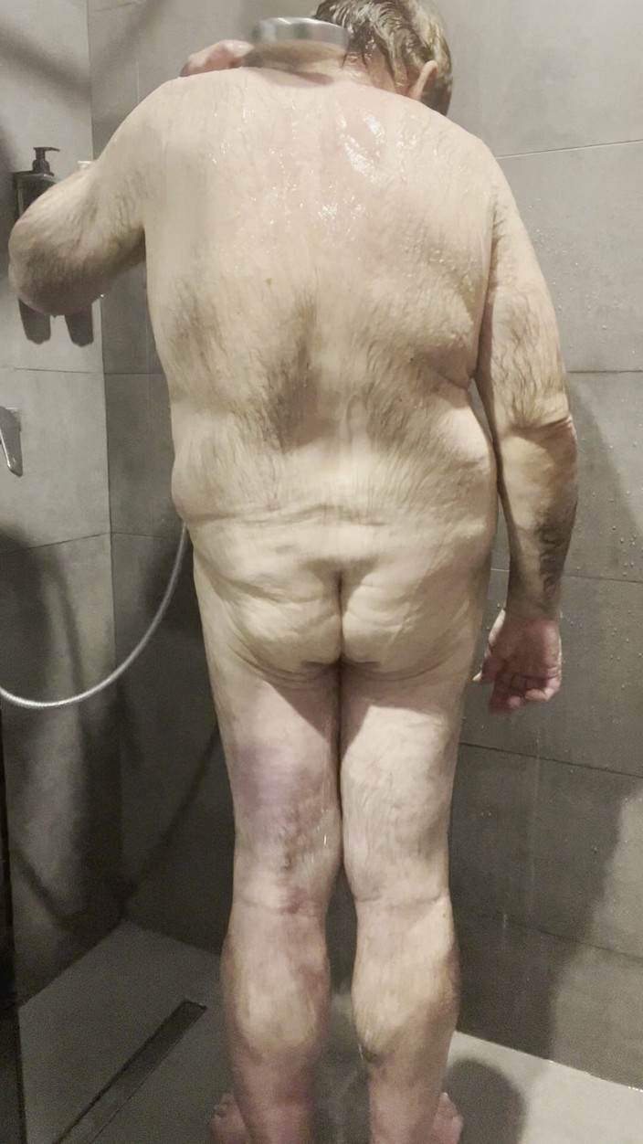 Coach Karl dude lodge: 2026 Walentynki Czas prysznica 5