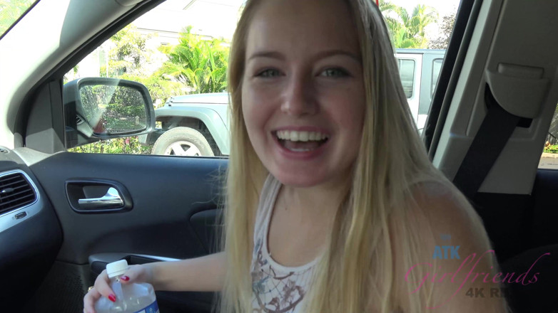 ATK Fans (Girlfriends): Vacanze virtuali in Hawaii con Scarlett Sage 2/6
