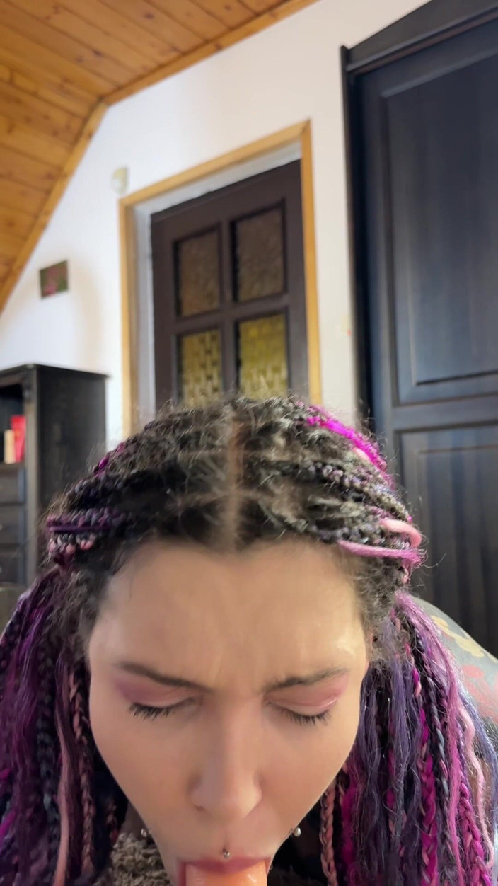 Roxy Rain: 침실의 비밀