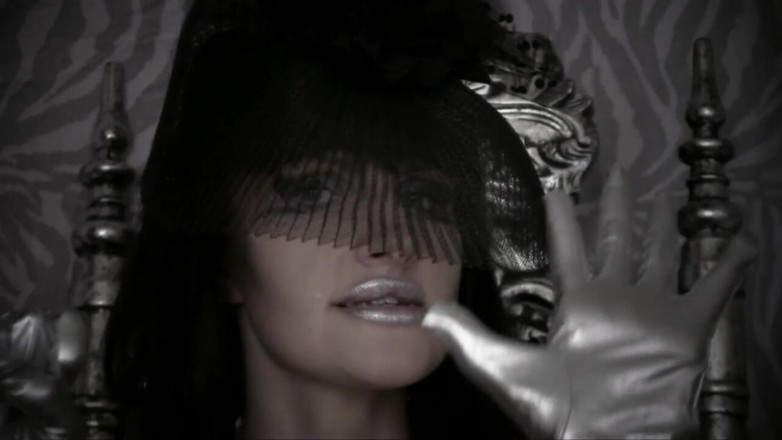 Lady Mesmeratrix Official: Fascinația