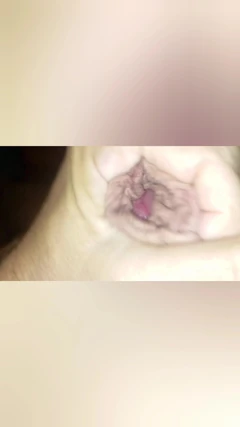 हस्तमैथुन शुक्राणु बह रहा है