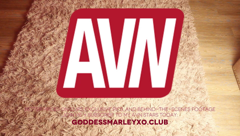 Goddess Marley: Fumat senzual