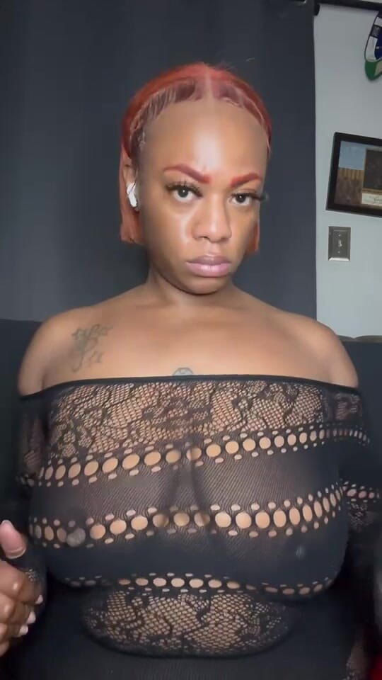 Harley Harper: Bu amcık u için burada