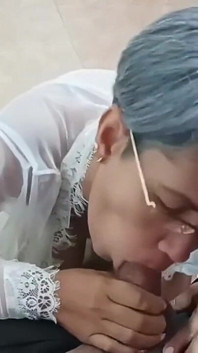 Momenti con la mia deliziosa sorellastra - porno in spagnolo