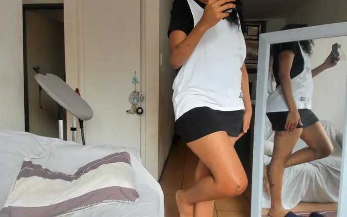 AnalEbony: Ebony Mirror Reflection