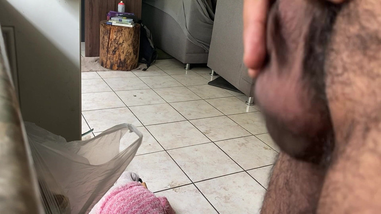 KING_TiBURON: 在厨房准备午餐