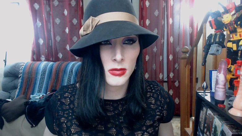 Ivyrose499: Trans Cam Girl Ivyrose499 Cum and Swallow