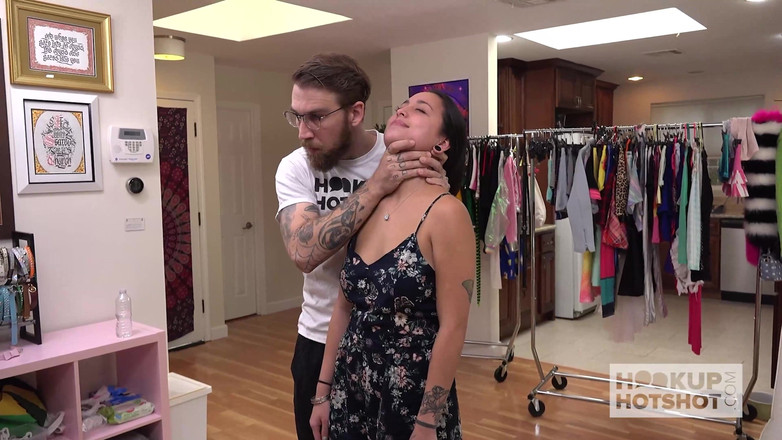 HookUp HotShot-BTS: Horny Babe Mi Ha Doan Loves to Get Fucked by...