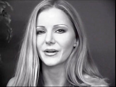 Stunning MILFs: Děvka mluví o tom, co se jí líbí