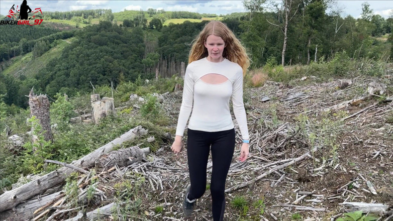 Bikergirl_97: Wanderung Eskaliert Mit Ao Pussy Creampie