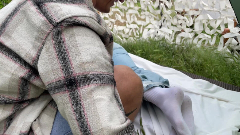 HotPrincessUA: Blondine gevangen: mond mond gesnoerd en gekieteld