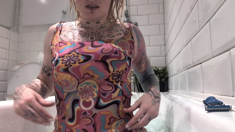 Goddess Transcendence: Fetiche de bota molhada e banho vestido meu segredo sujo...