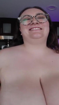 Rach Love - Șoapte în bucătărie- Blush Erotica VR 2D convertit