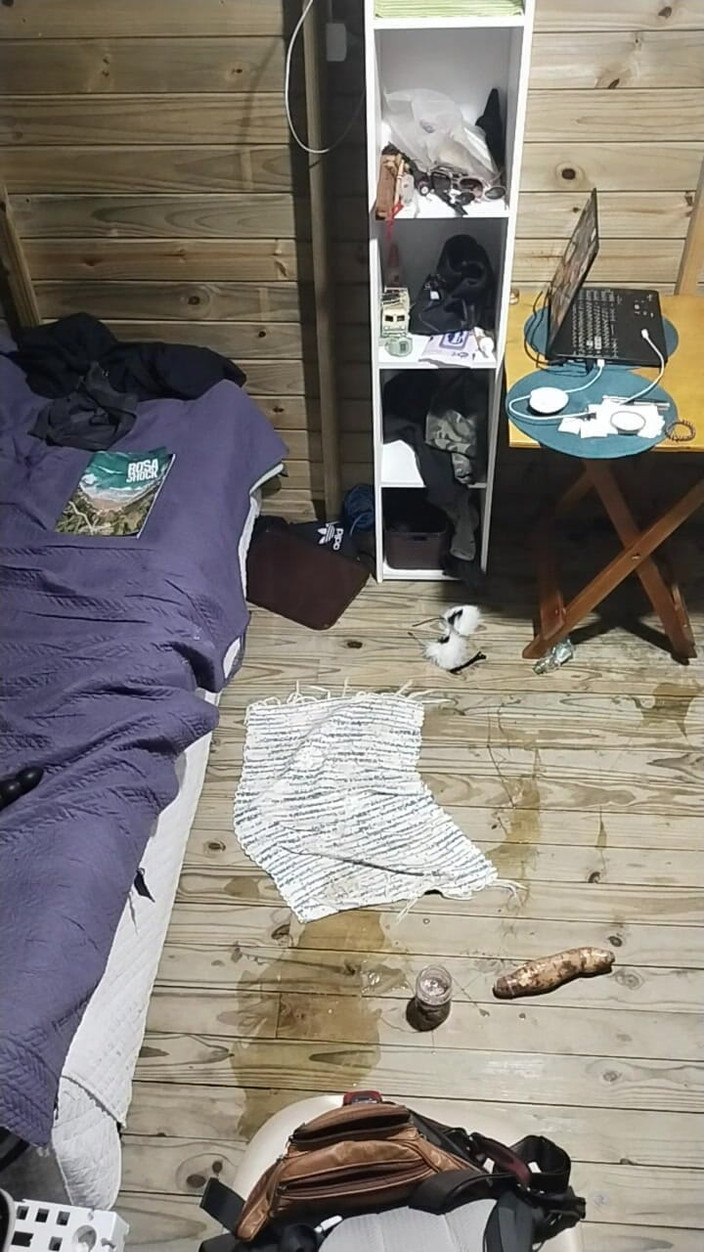 Sisssyl: Dobře vypadající Femboy