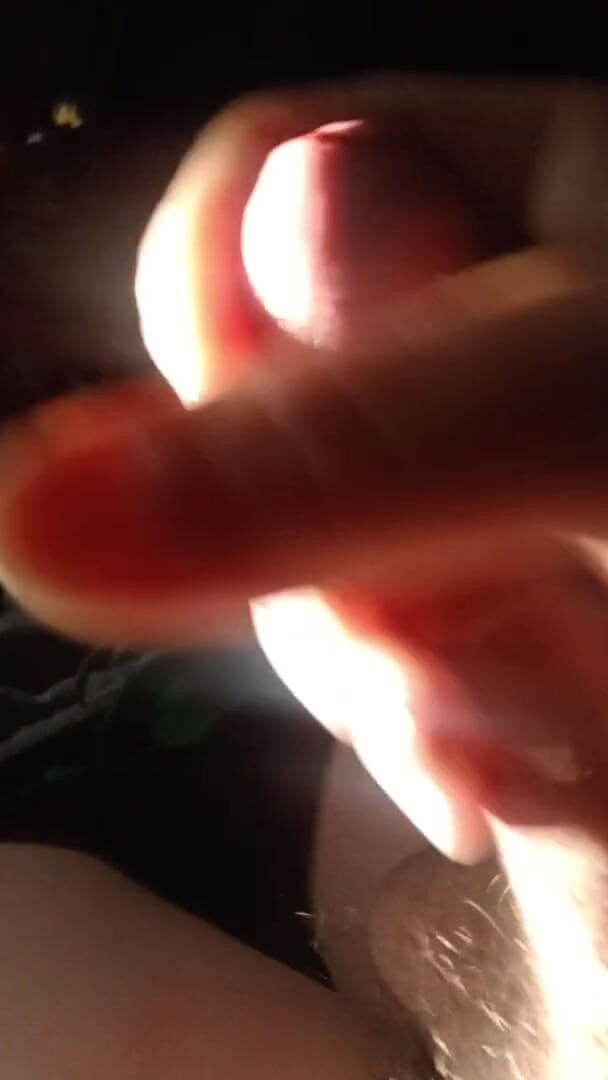 Mrbigdickok: Natte lul wordt gestreeld