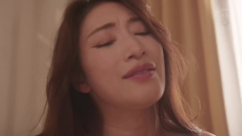 Smooth Time: สาวใหญ่ร้อนแรงชอบให้หนุ่มหนุ่มเลียหี แล้วเธอเองก็ชอบดูดควยหนุ่มๆ ตอนที่ 3